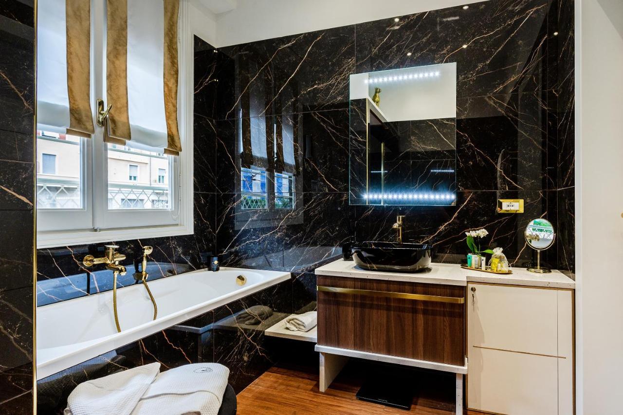 Maison D'Or Gênes Extérieur photo